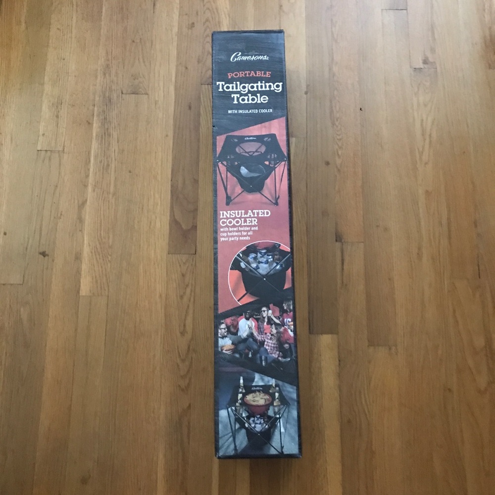 CAMERONS New Portable Tailgating Table